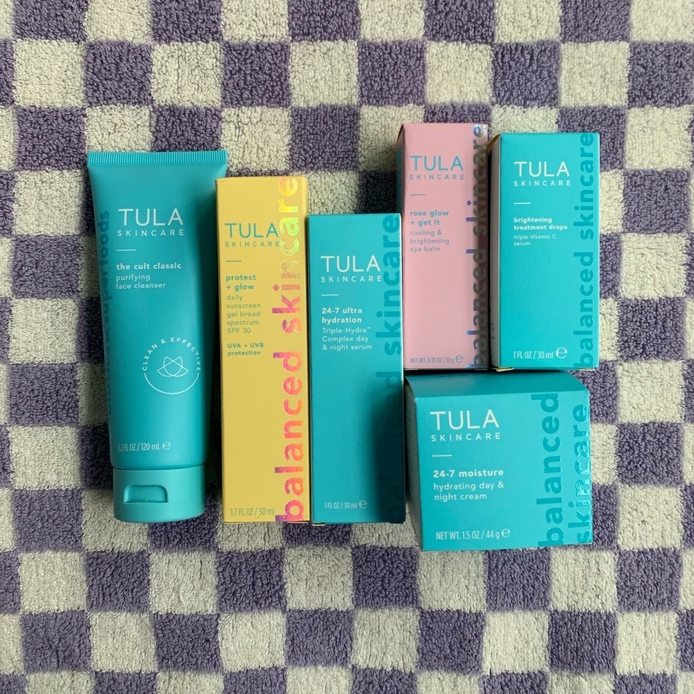 TULA Skincare Set - Multicolor